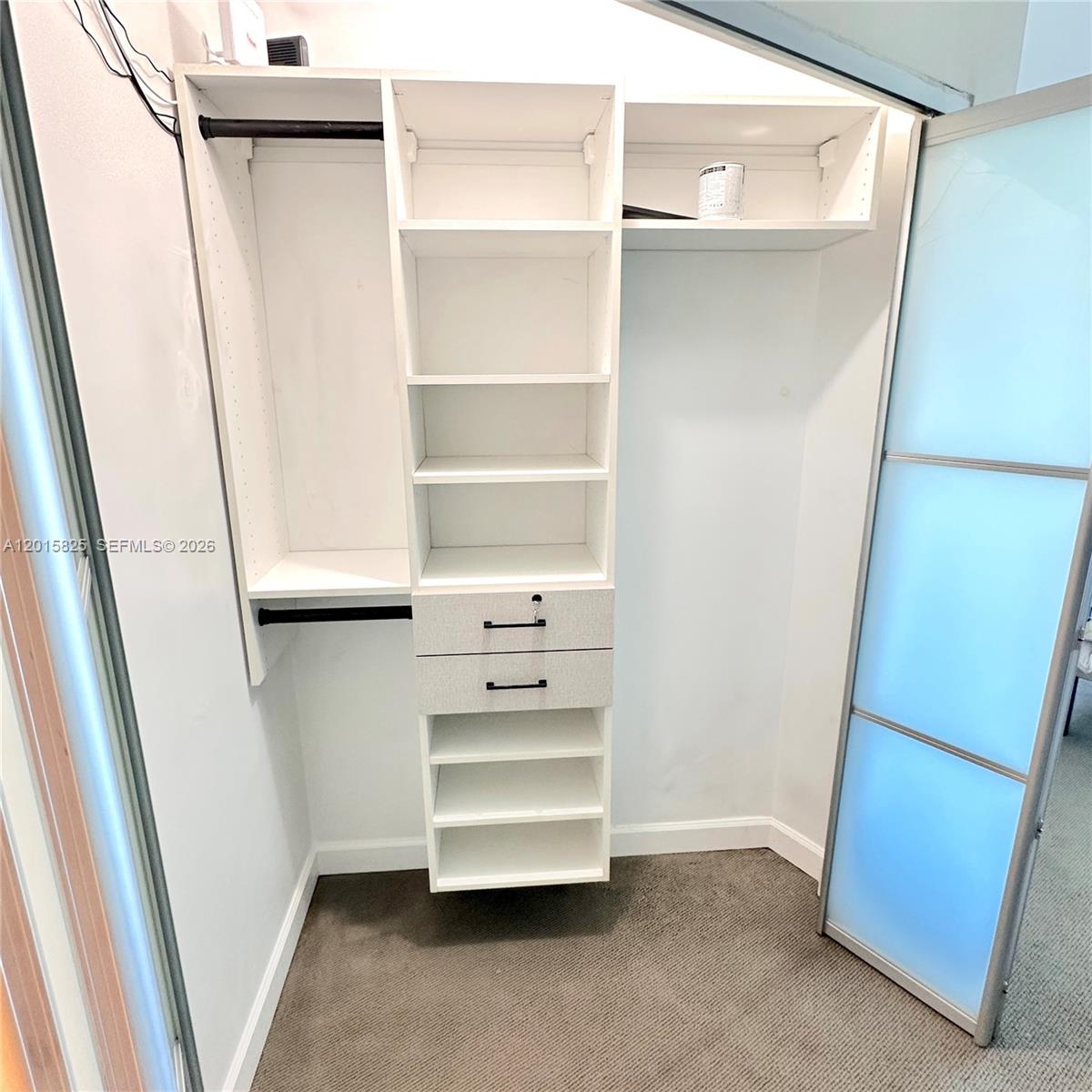 300 S Pointe Dr #704 Miami Beach, FL 33139