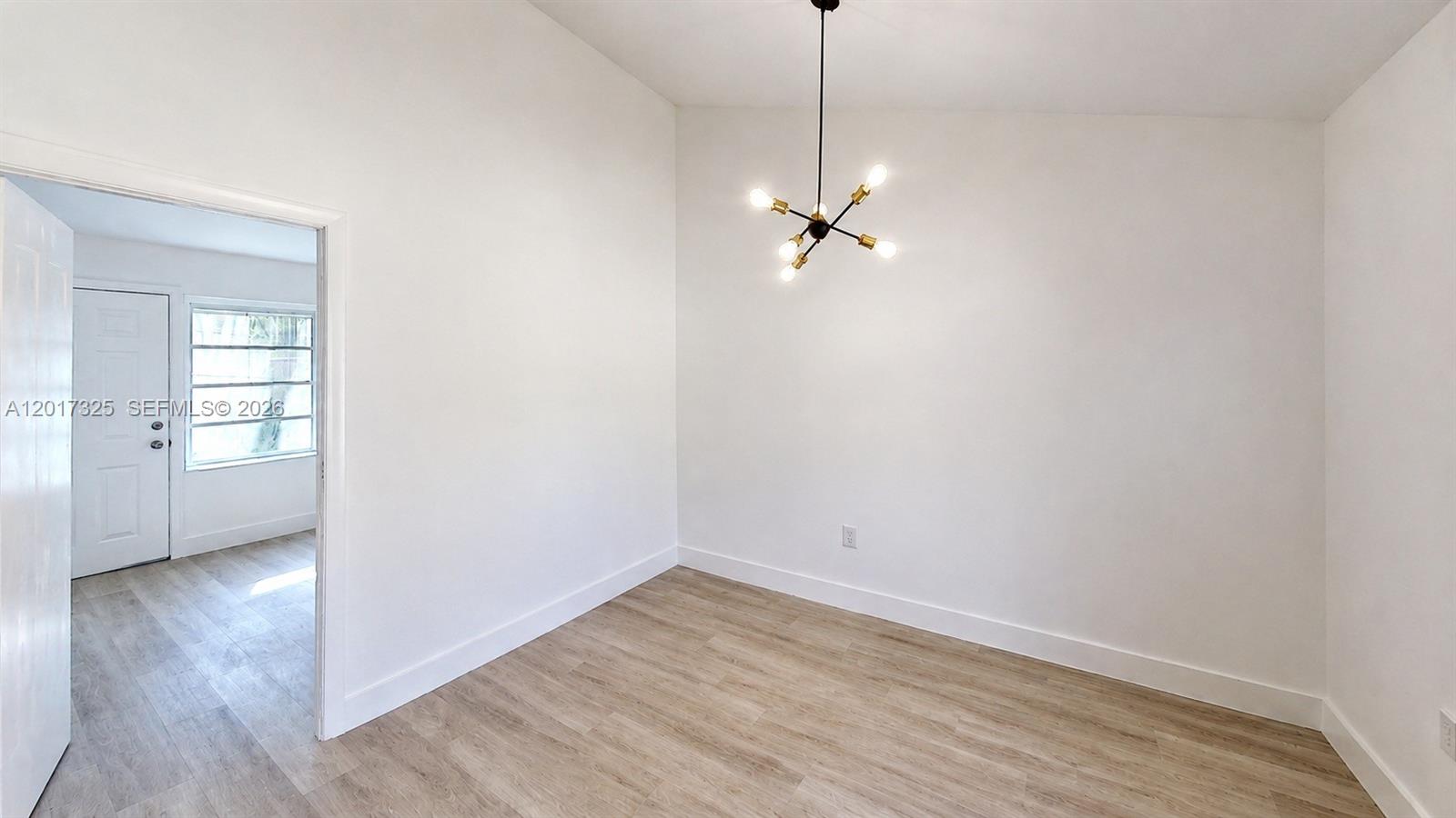 840 SW 7th St #852 Miami, FL 33130