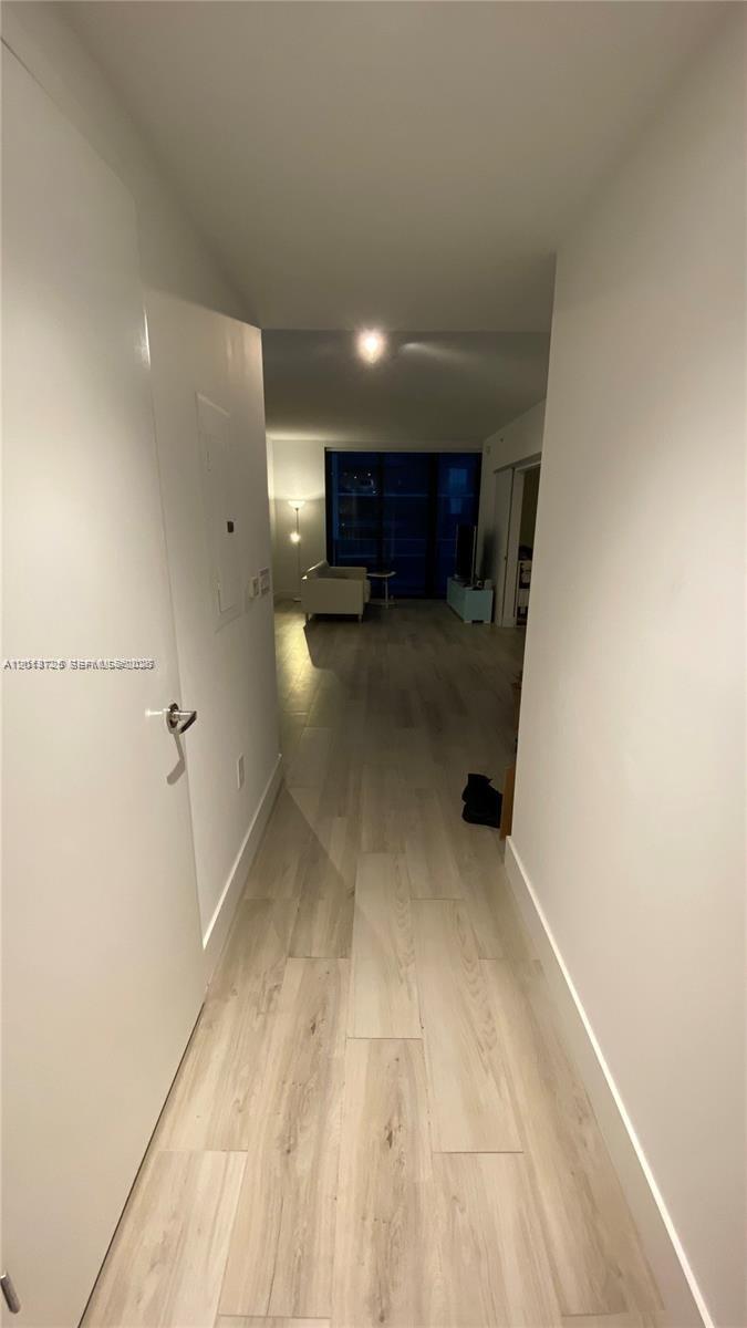 1010 Brickell Ave #2208 Miami, FL 33131