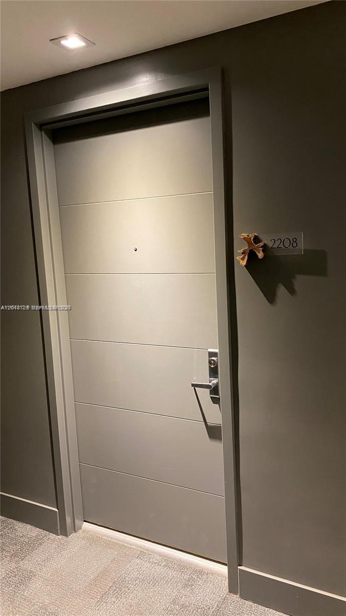 1010 Brickell Ave #2208 Miami, FL 33131