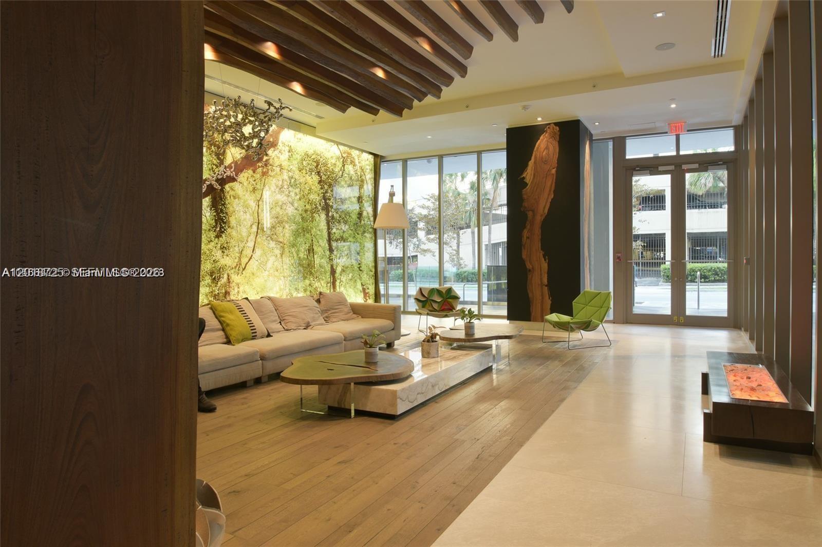 1010 Brickell Ave #2208 Miami, FL 33131