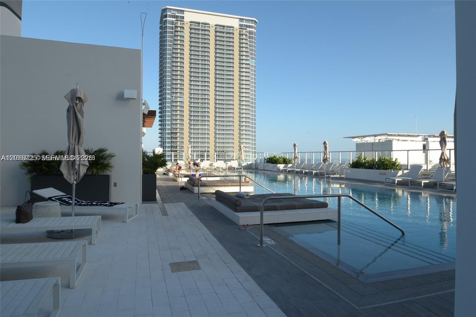 1010 Brickell Ave #2208 Miami, FL 33131