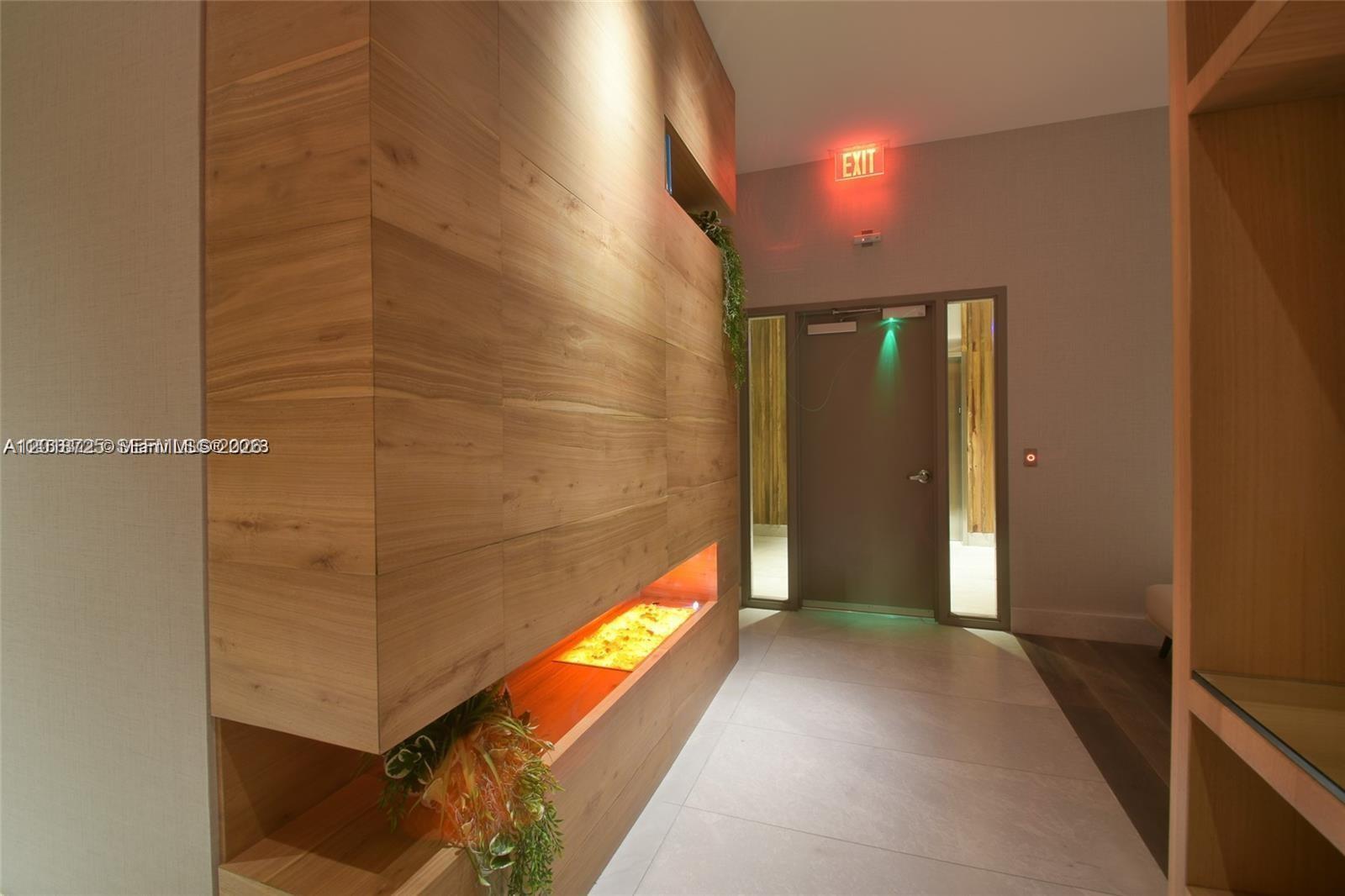 1010 Brickell Ave #2208 Miami, FL 33131