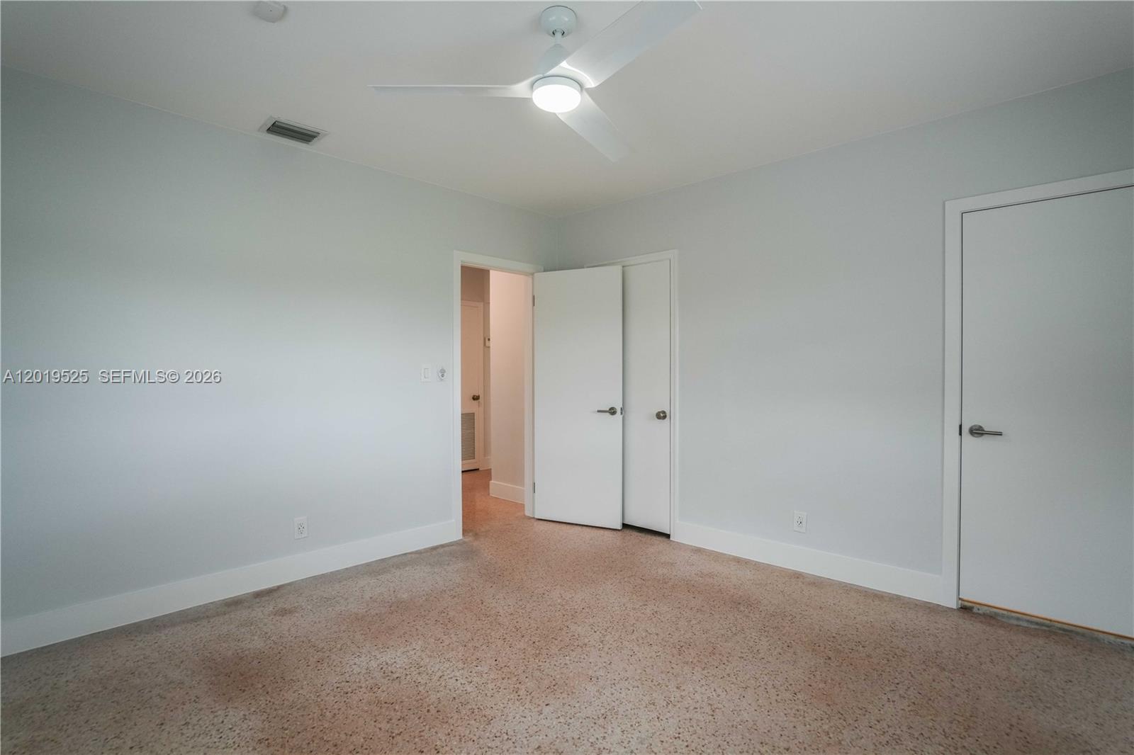 475 S Shore Dr Miami Beach, FL 33141