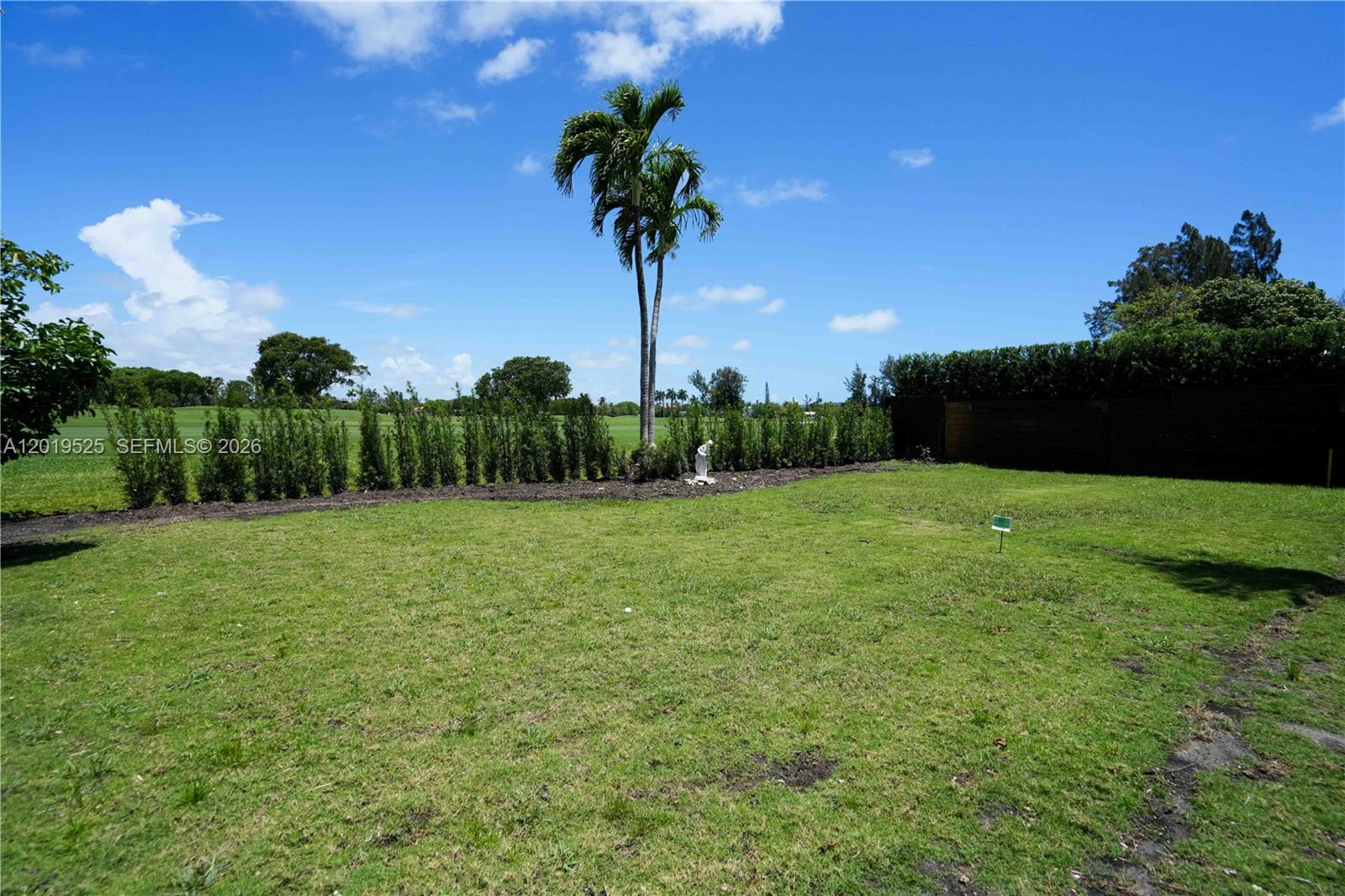 475 S Shore Dr Miami Beach, FL 33141