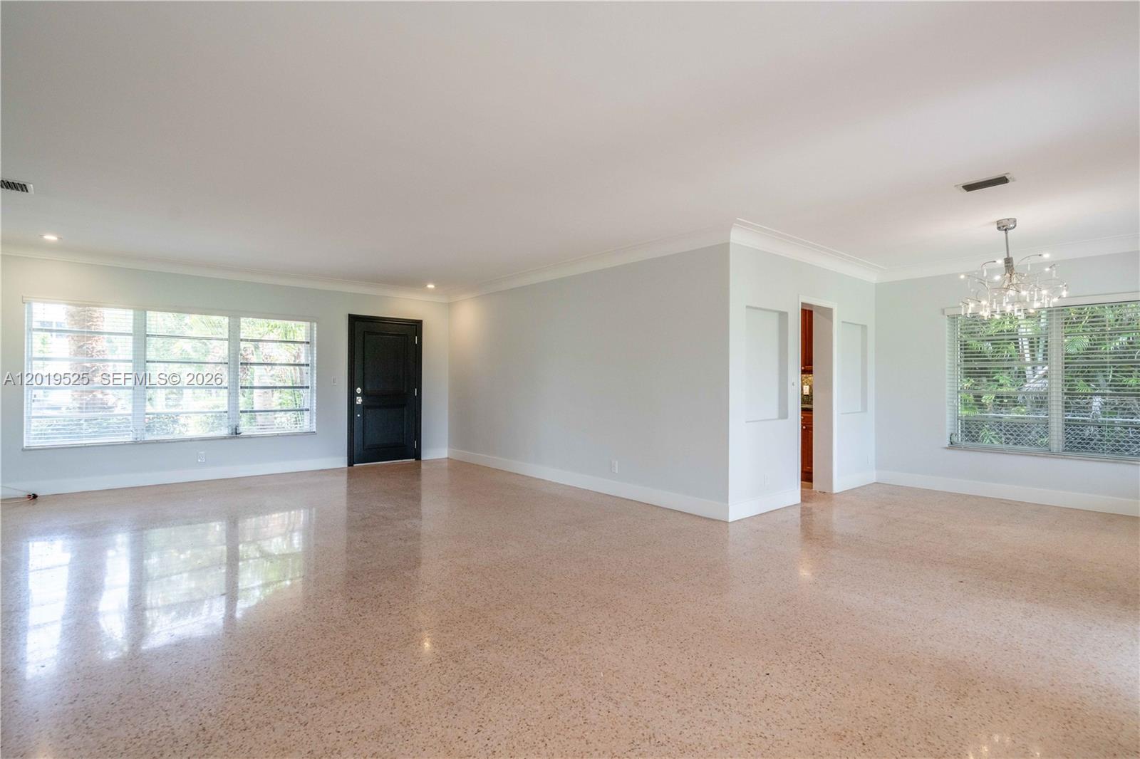 475 S Shore Dr Miami Beach, FL 33141