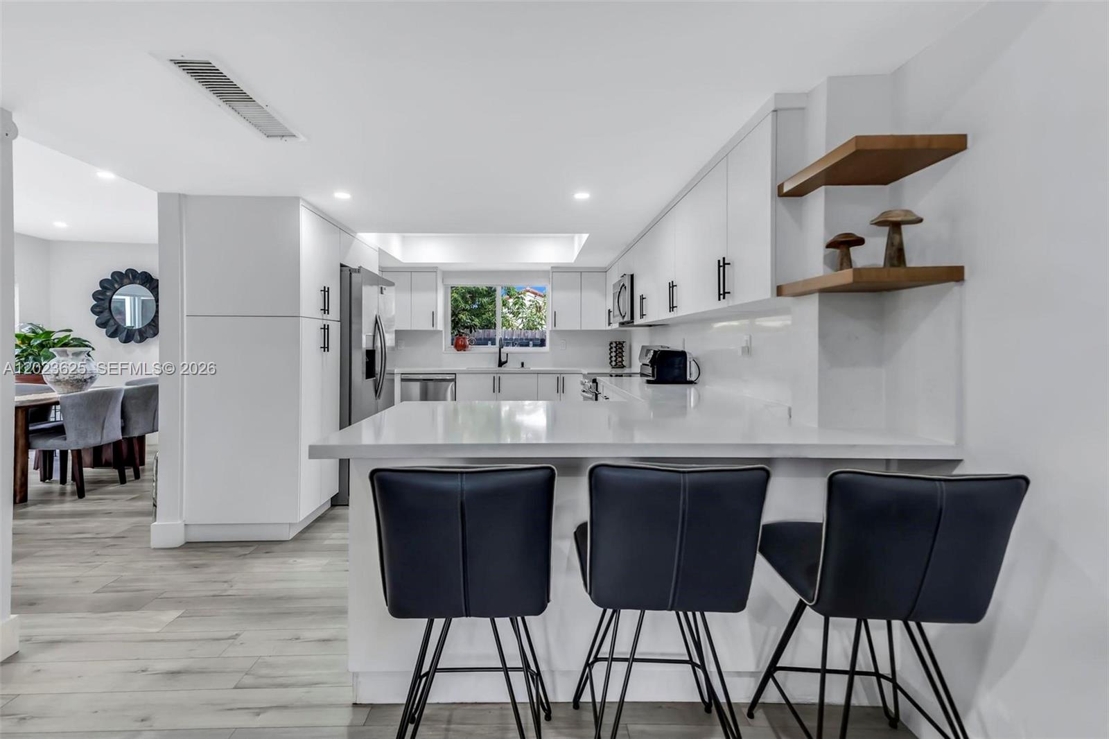11765 SW 91st Ter Miami, FL 33186