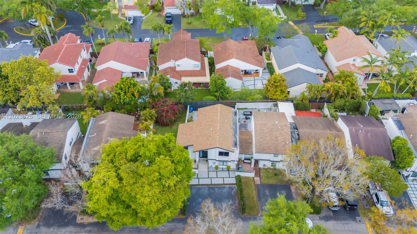 11765 SW 91st Ter Miami, FL 33186