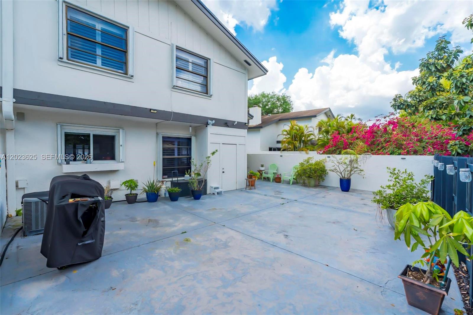11765 SW 91st Ter Miami, FL 33186