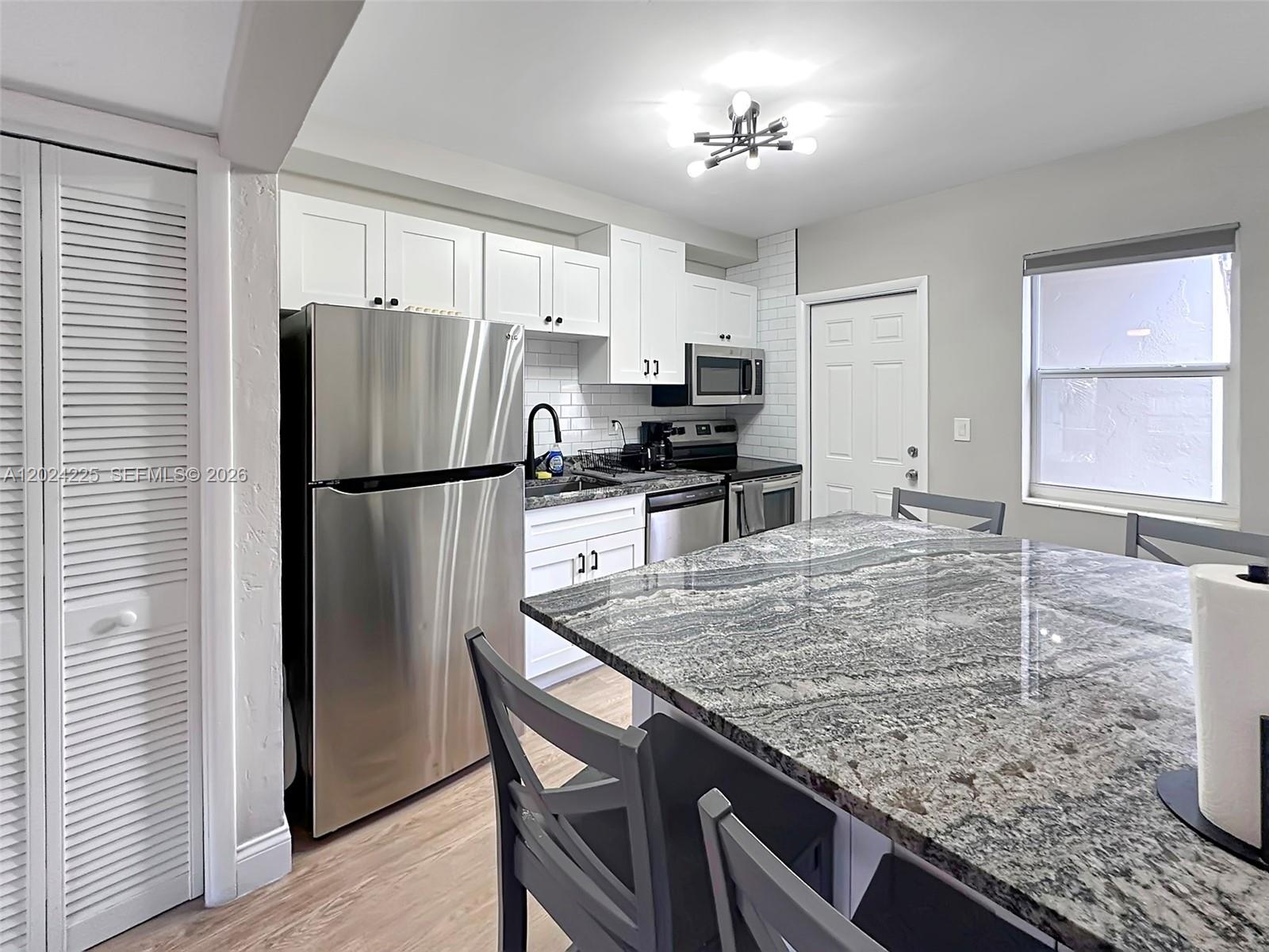 2810 SW 33rd Ave #2810