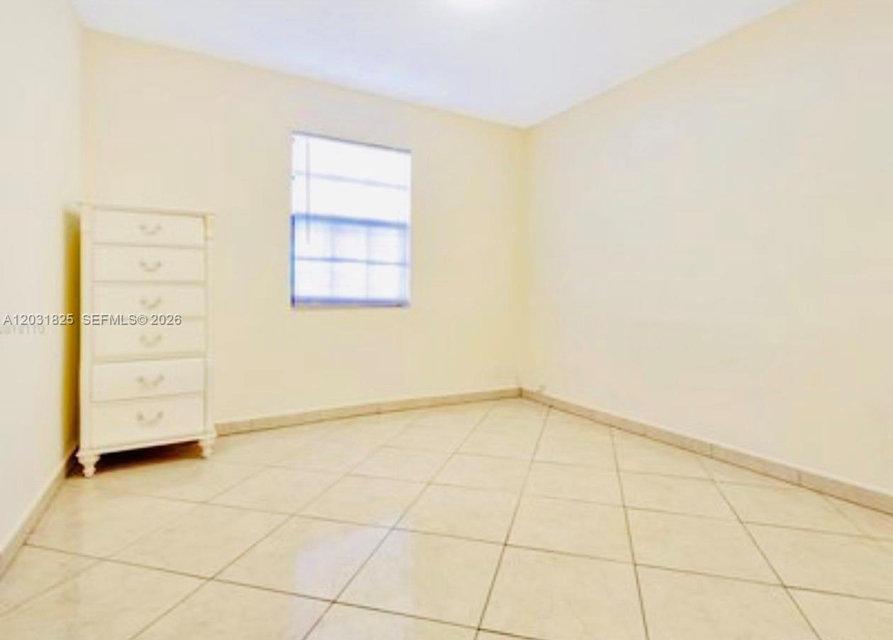 2424 SW 21st Ter Miami, FL 33145