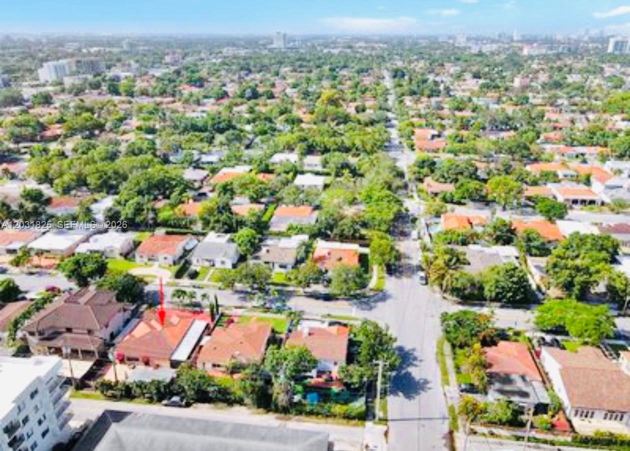 2424 SW 21st Ter Miami, FL 33145