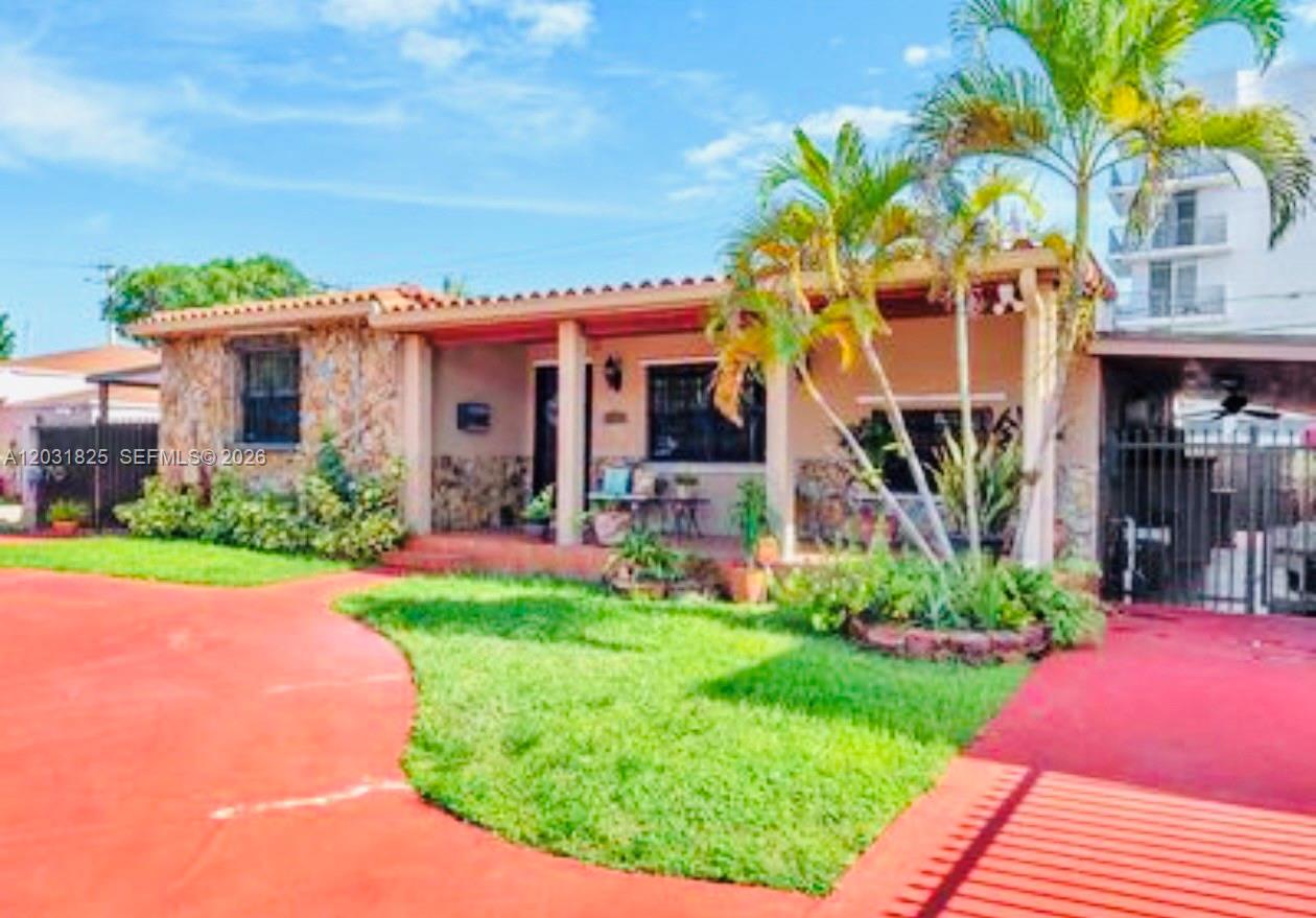 2424 SW 21st Ter Miami, FL 33145