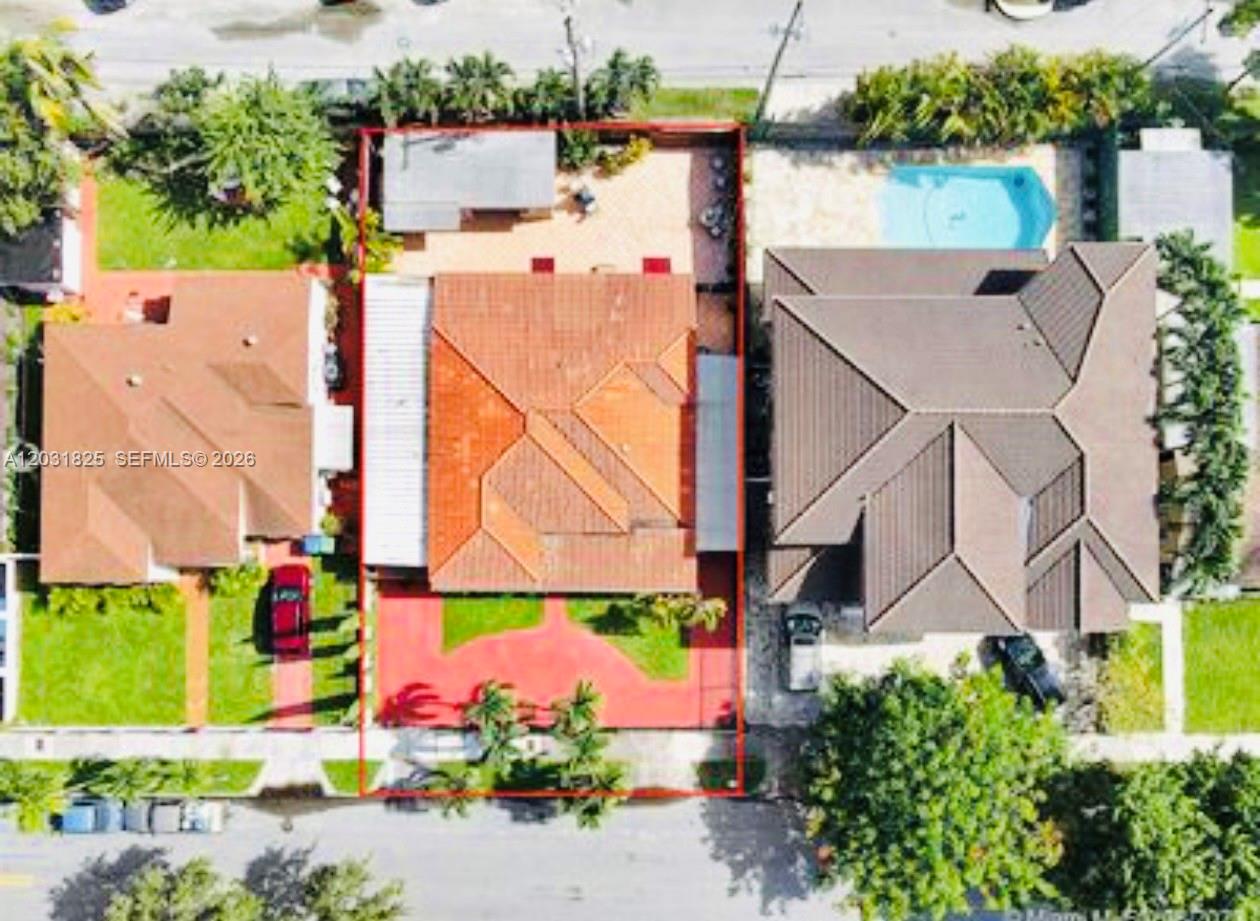 2424 SW 21st Ter Miami, FL 33145
