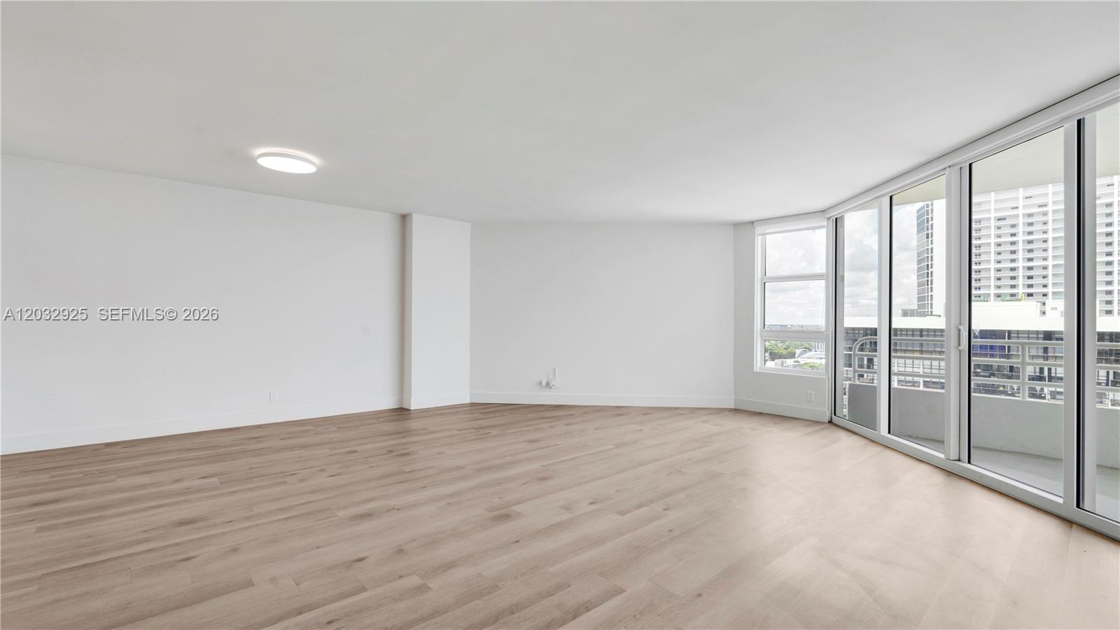555 NE 34th St #208 Miami, FL 33137