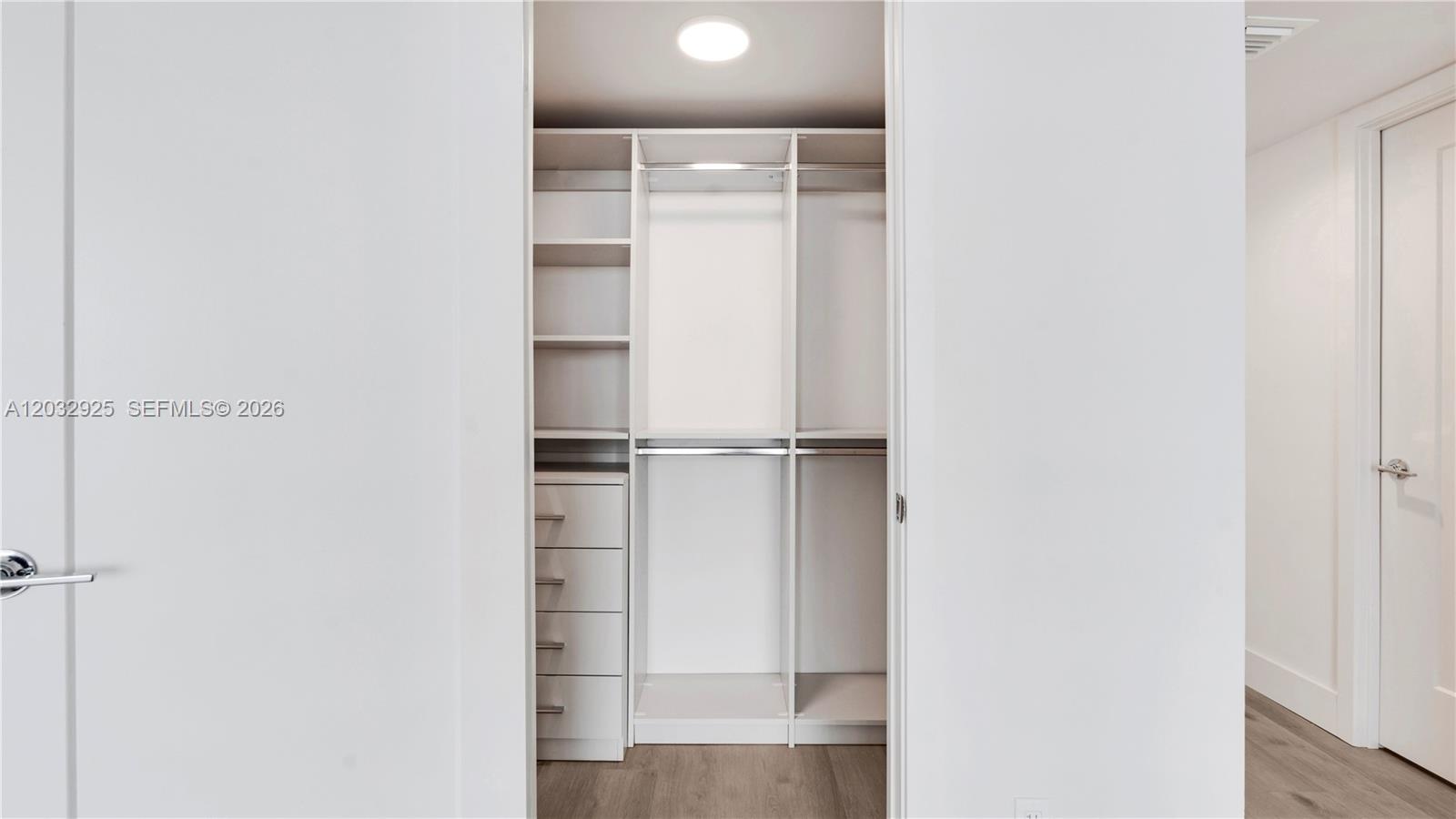 555 NE 34th St #208 Miami, FL 33137