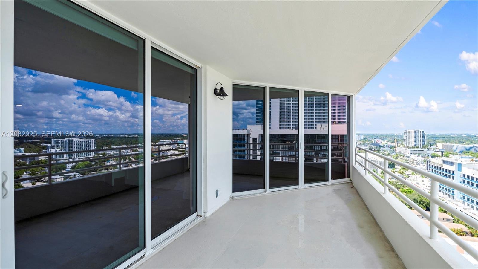 555 NE 34th St #208 Miami, FL 33137