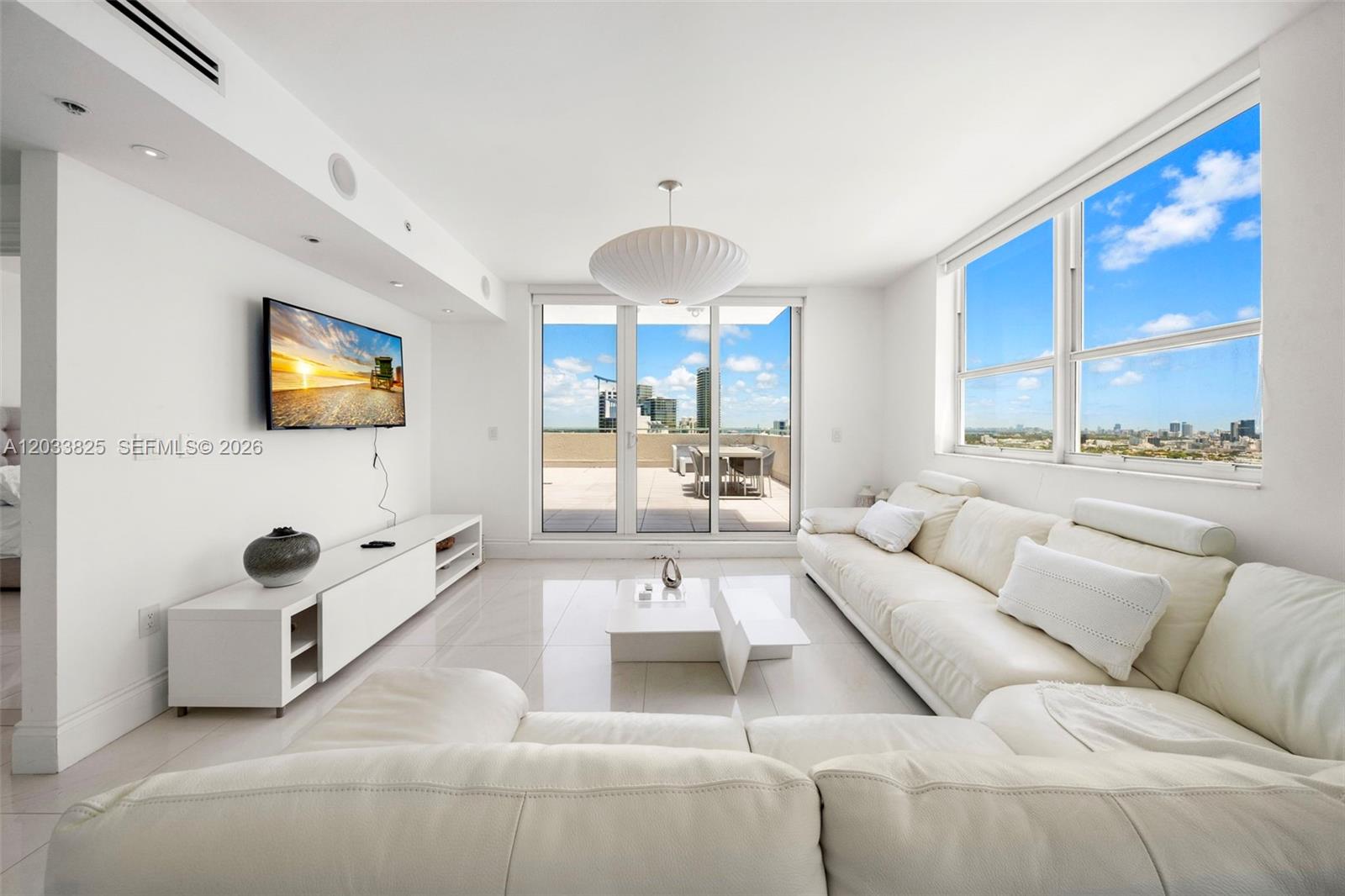 90 Alton #PH3209 Miami Beach, FL 33139