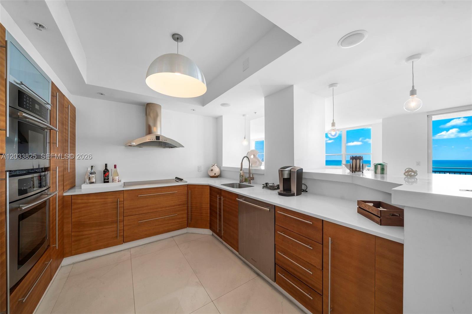 90 Alton #PH3209 Miami Beach, FL 33139