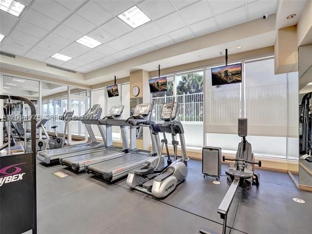 9595 Collins Ave #N8-I Surfside, FL 33154