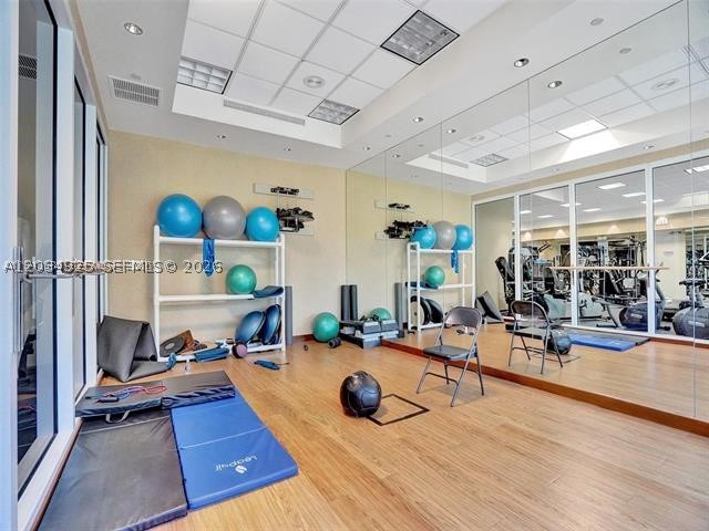 9595 Collins Ave #N8-I Surfside, FL 33154