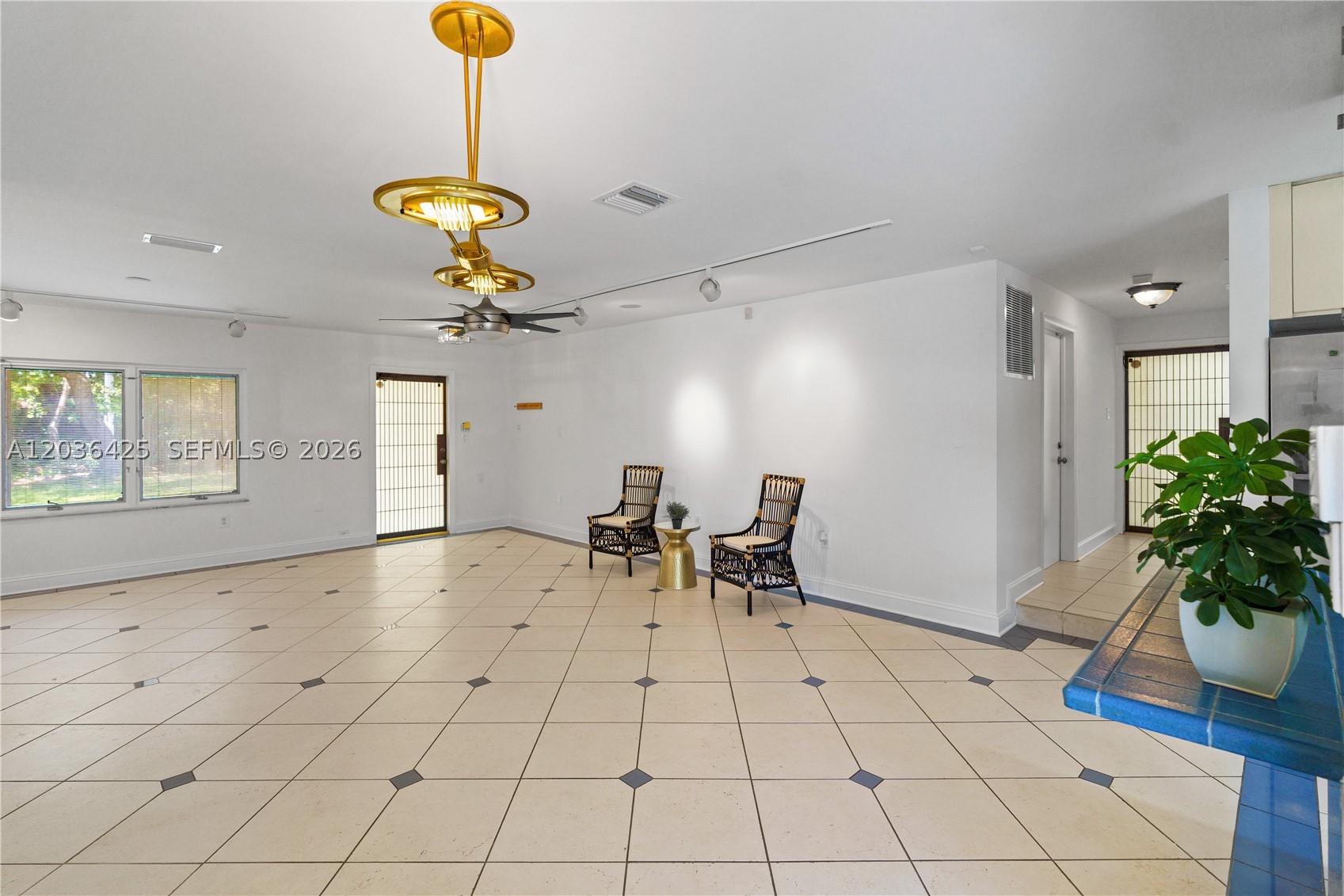 15200 SW 88th Ave Palmetto Bay, FL 33157