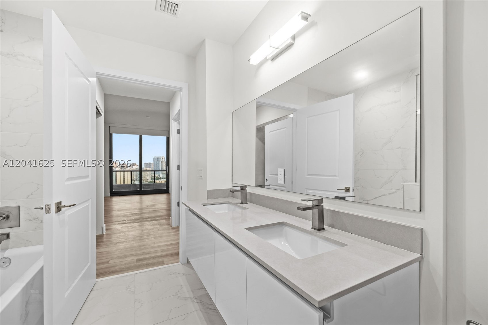 101 Diplomat Pkwy #906 Hallandale Beach, FL 33009