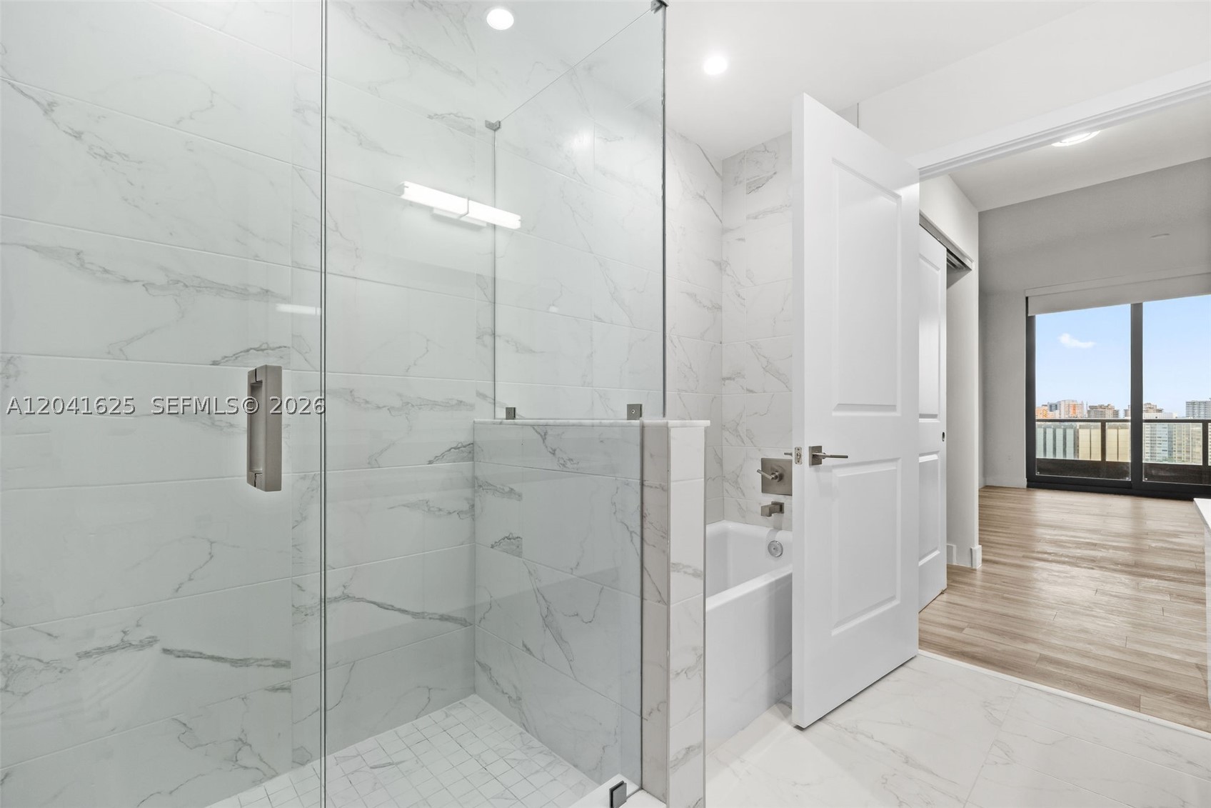 101 Diplomat Pkwy #906 Hallandale Beach, FL 33009