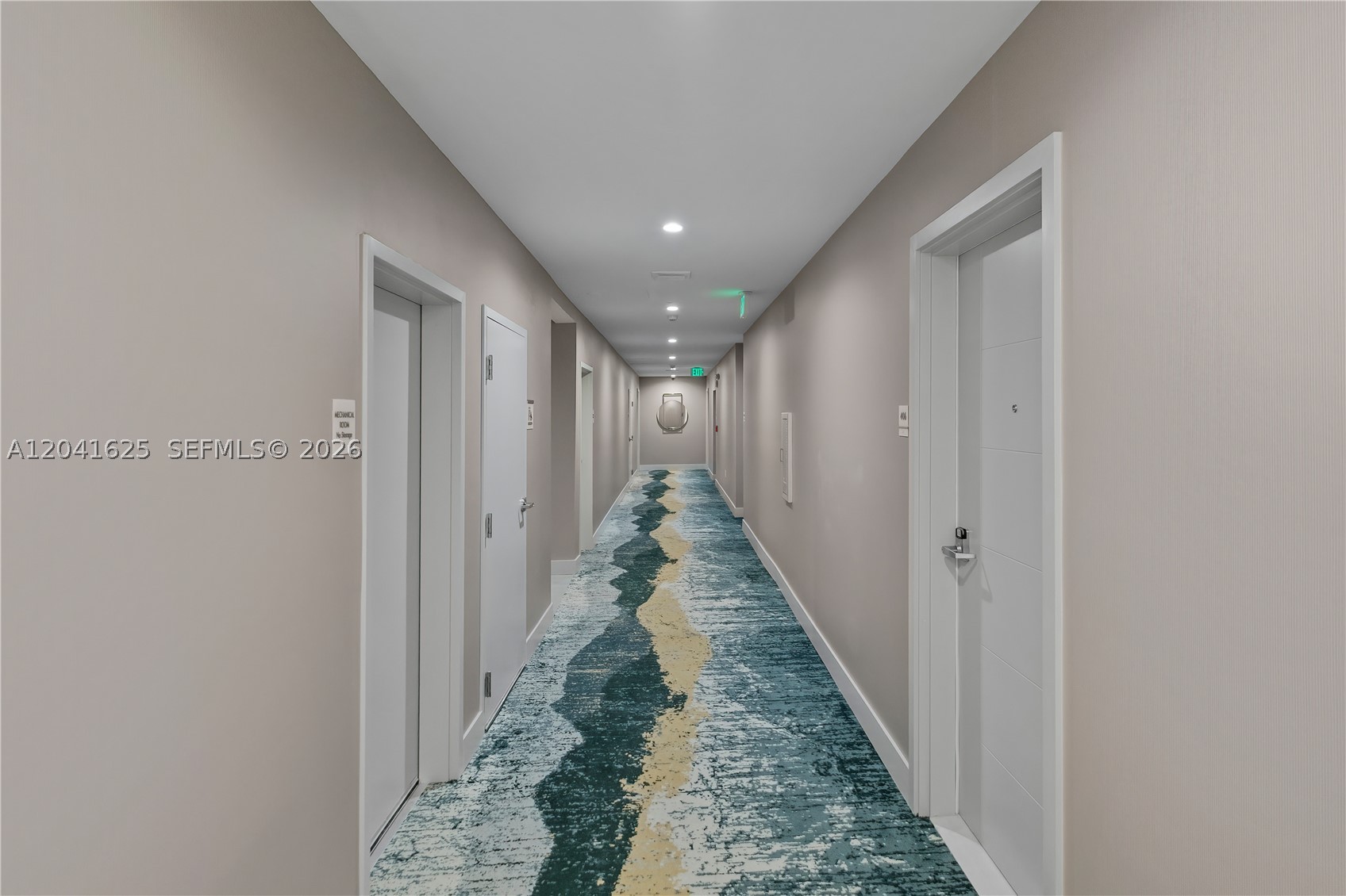 101 Diplomat Pkwy #906 Hallandale Beach, FL 33009