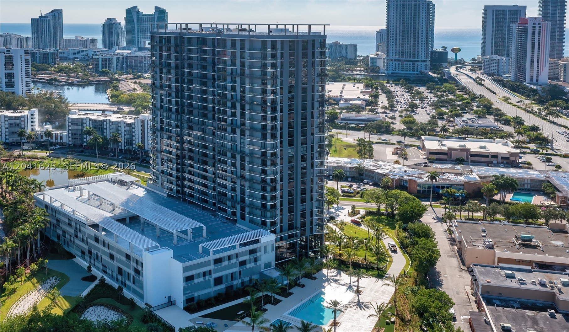 101 Diplomat Pkwy #906 Hallandale Beach, FL 33009