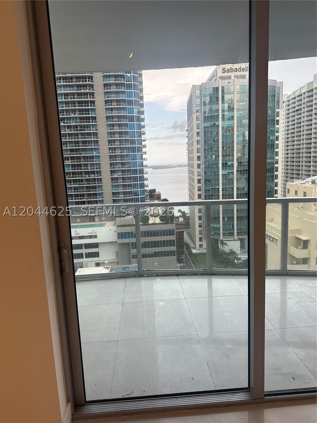 image 1060 Brickell - 10609