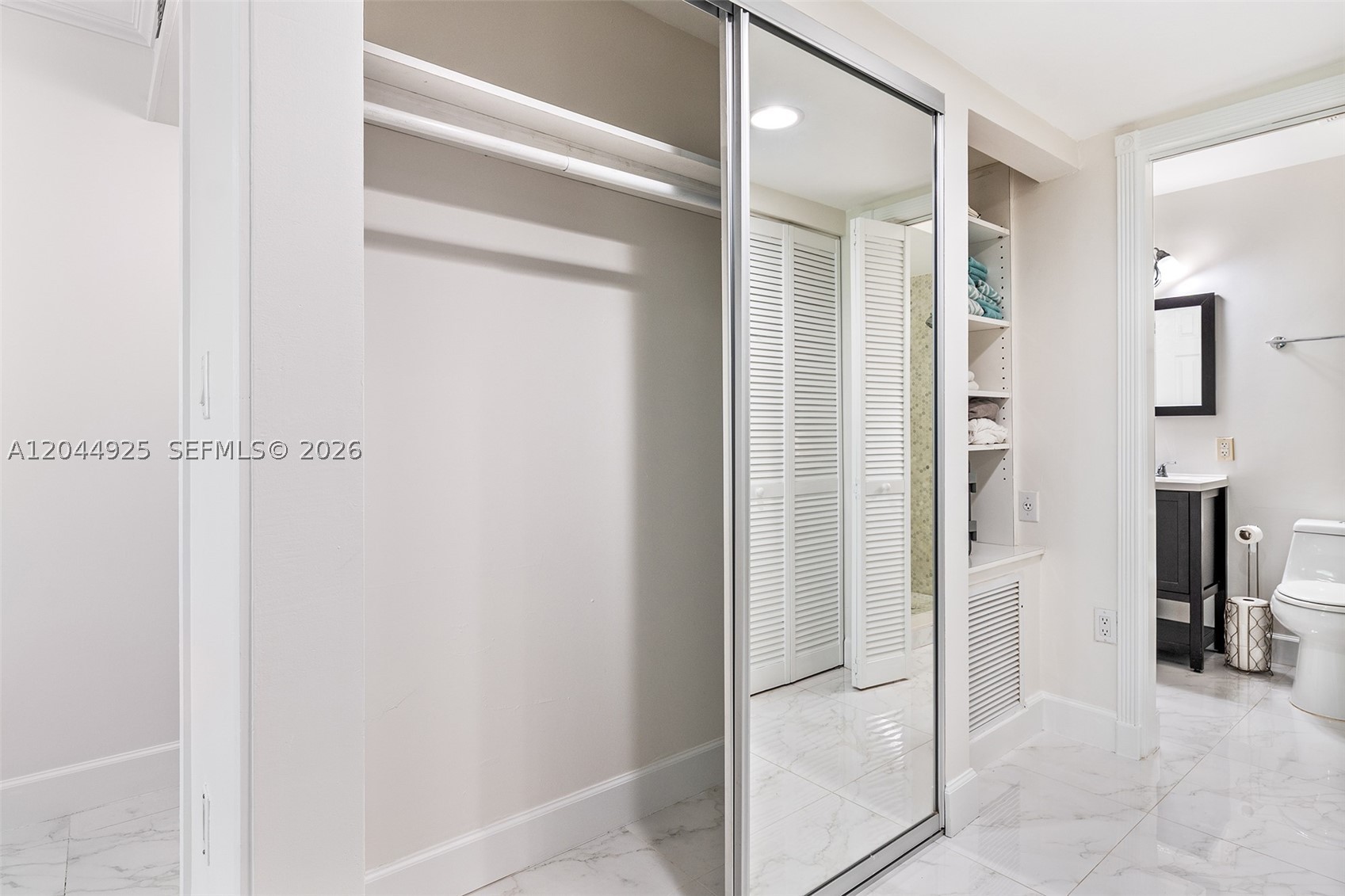 405 N Hibiscus Dr #204 Miami Beach, FL 33139