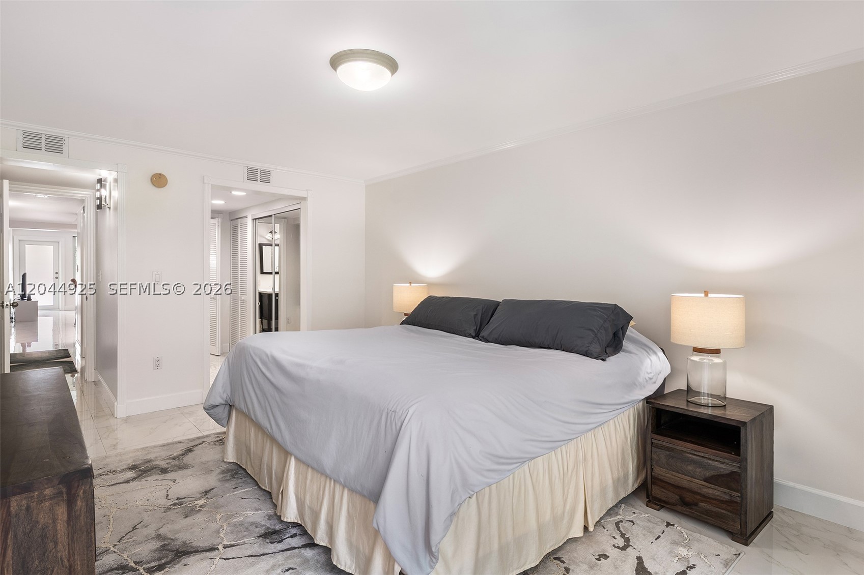 405 N Hibiscus Dr #204 Miami Beach, FL 33139