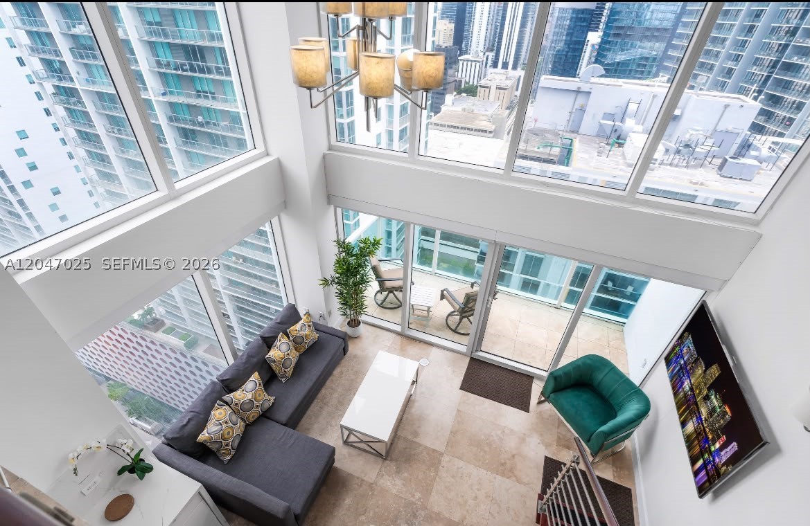 image Brickell on the River South14