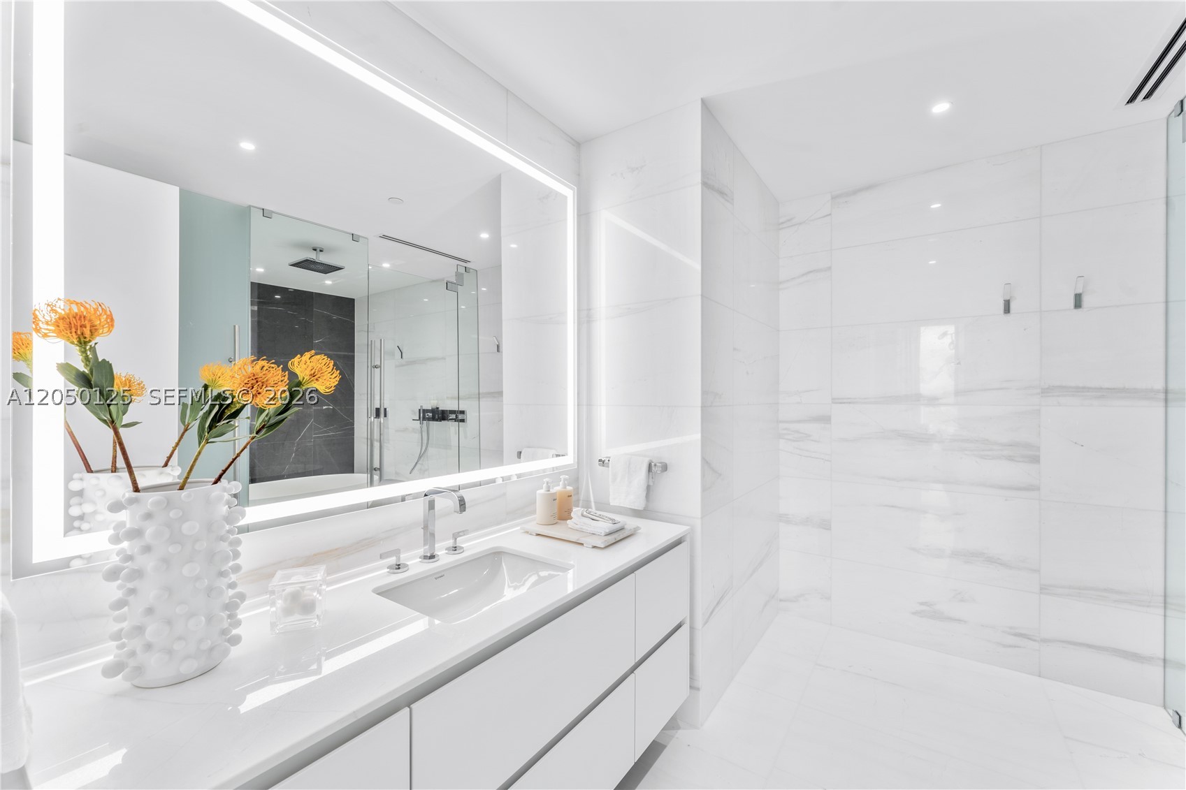 image Aston Martin Residences12