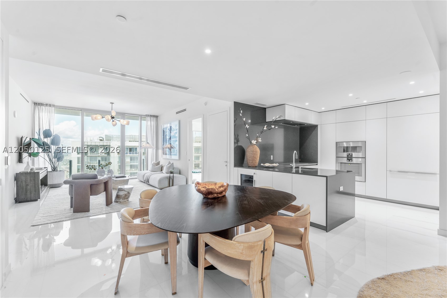 image Aston Martin Residences2