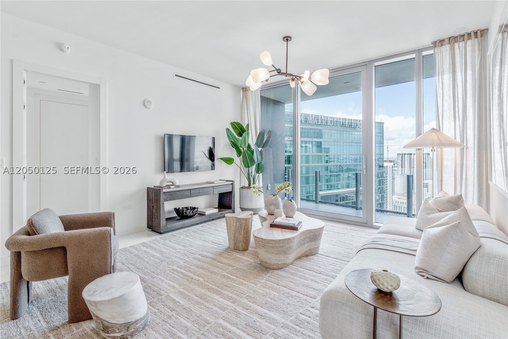 image Aston Martin Residences7