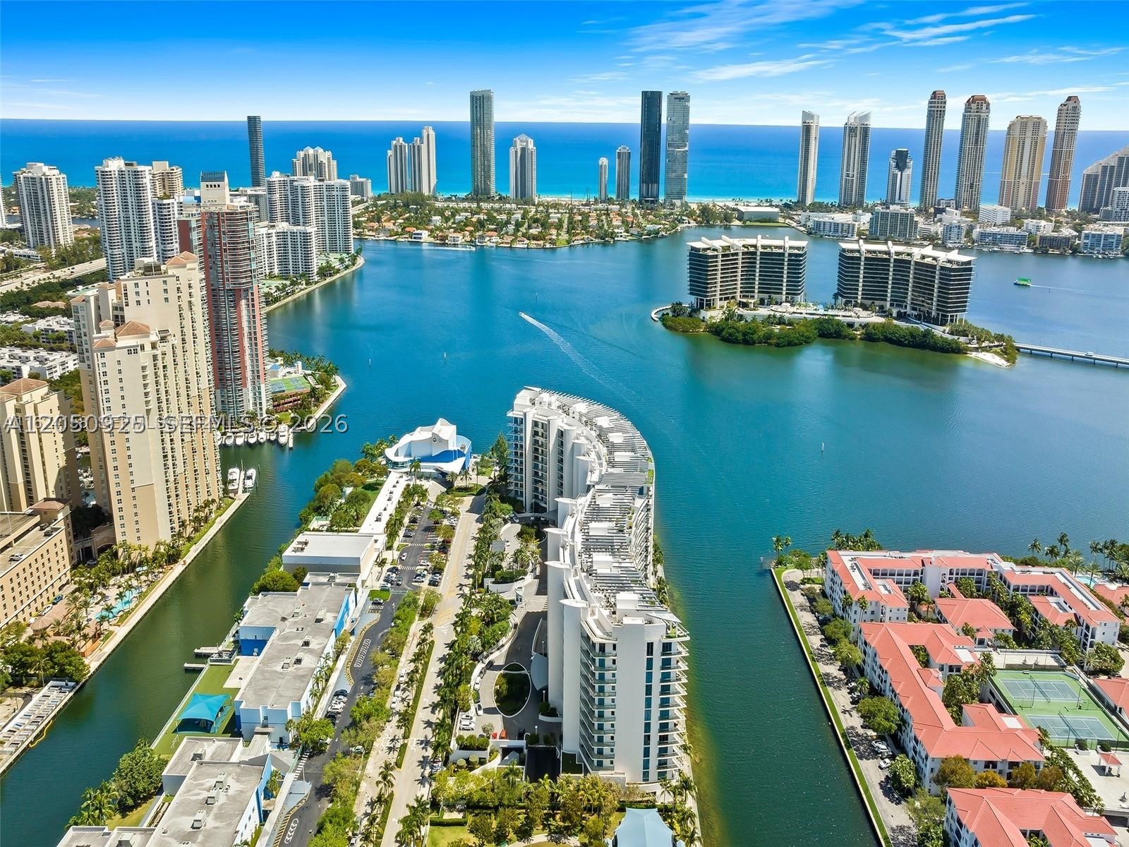 image Echo Aventura80