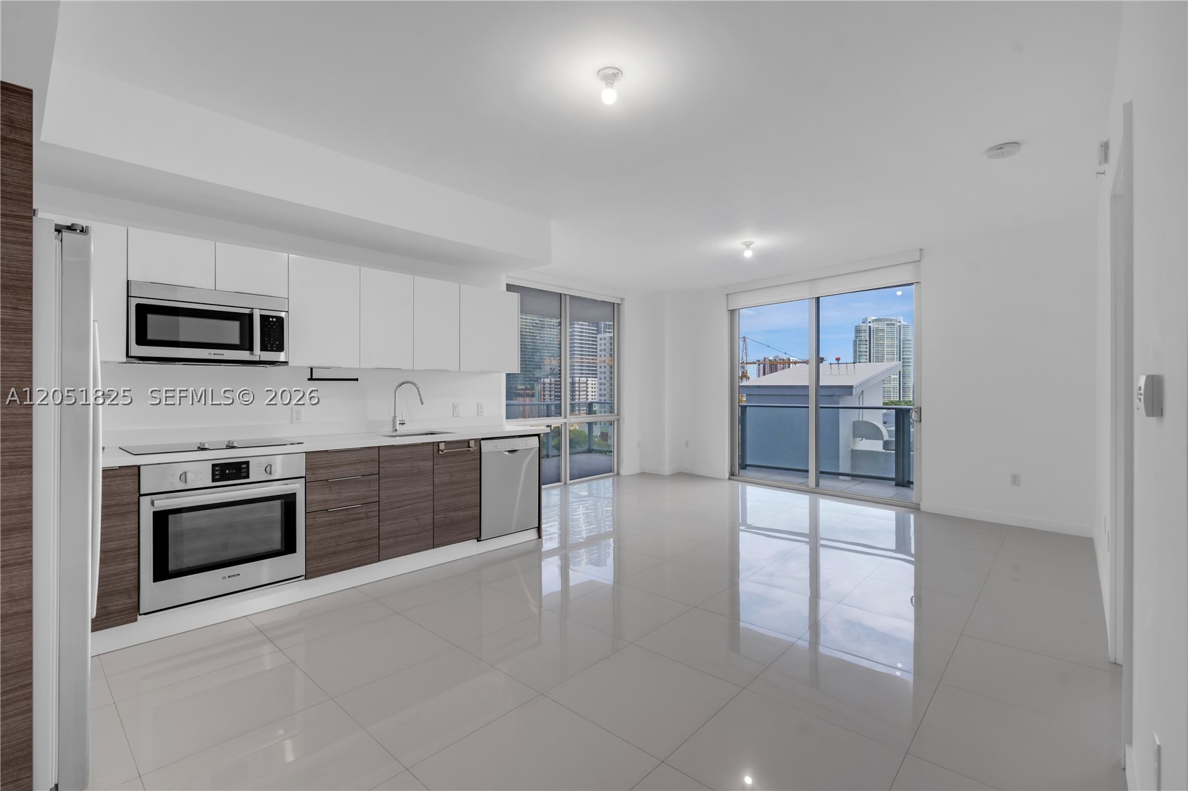 image Brickell Ten1