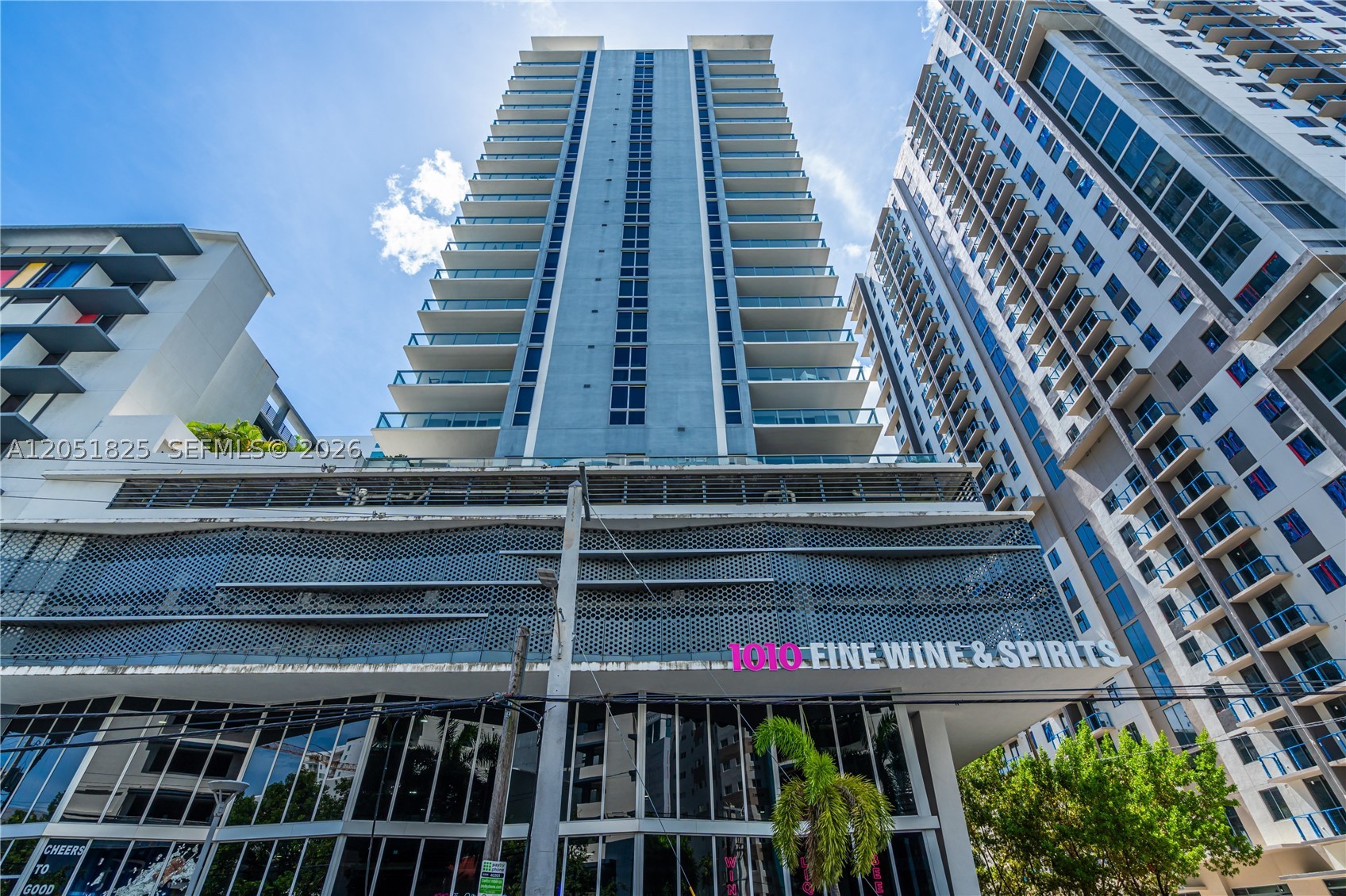 image Brickell Ten42