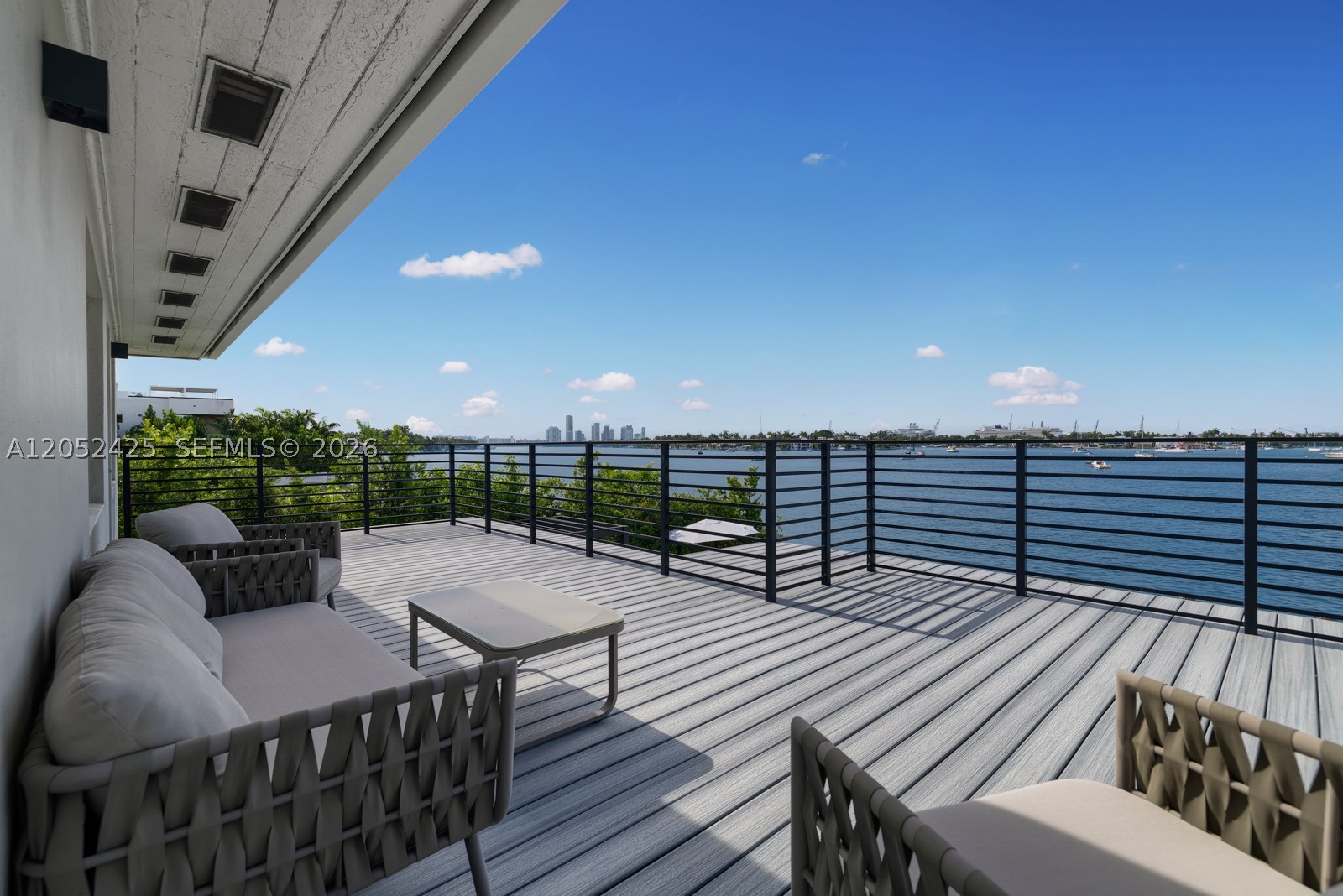1300 S Venetian Way Miami, FL 33139