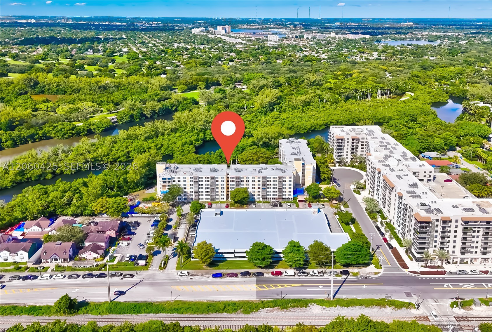 17890 W Dixie Hwy #203