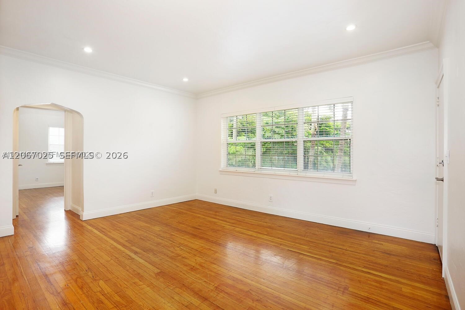 237 Madeira Ave #1