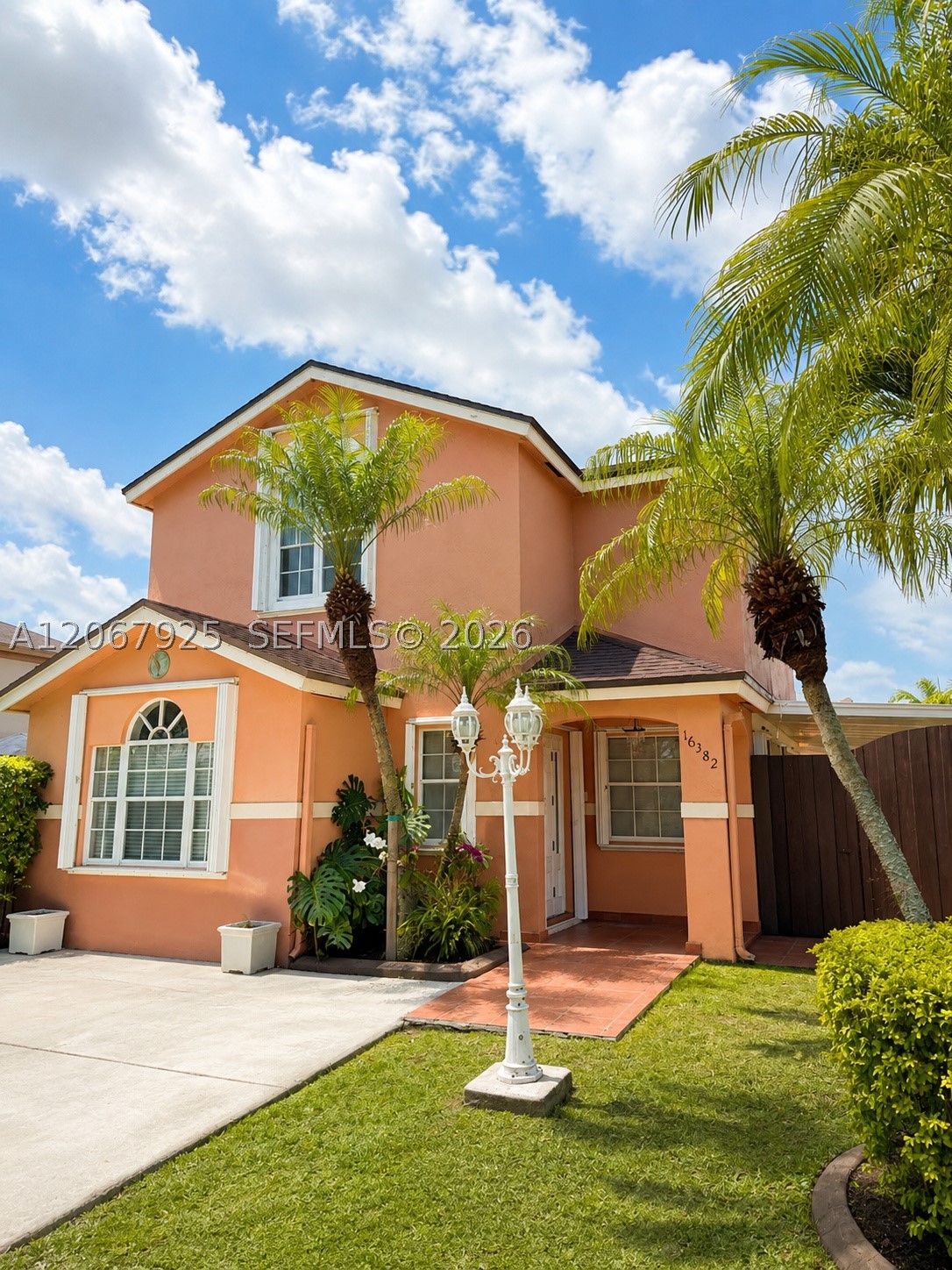 16382 SW 139th Ave
