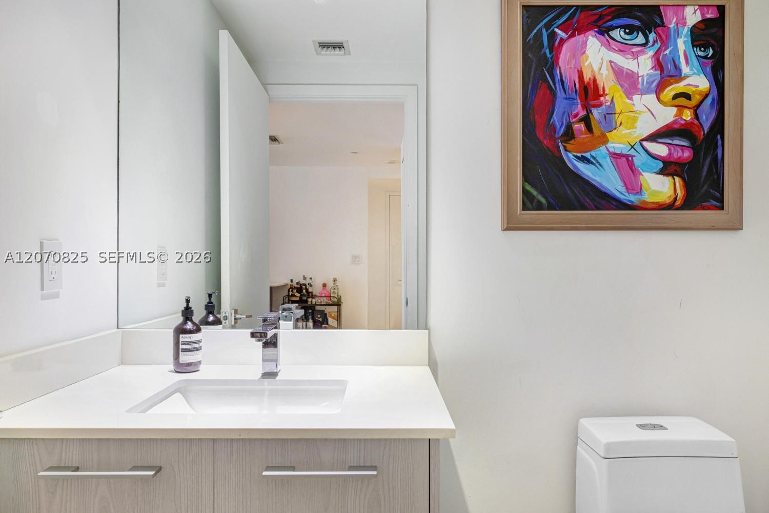 image Brickell Heights West12