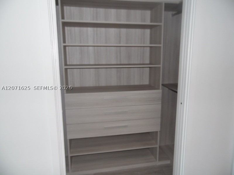 10201 Collins Ave #805 Bal Harbour, FL 33154