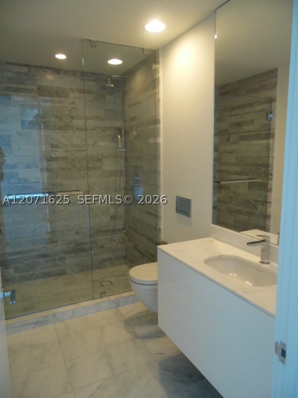 10201 Collins Ave #805 Bal Harbour, FL 33154