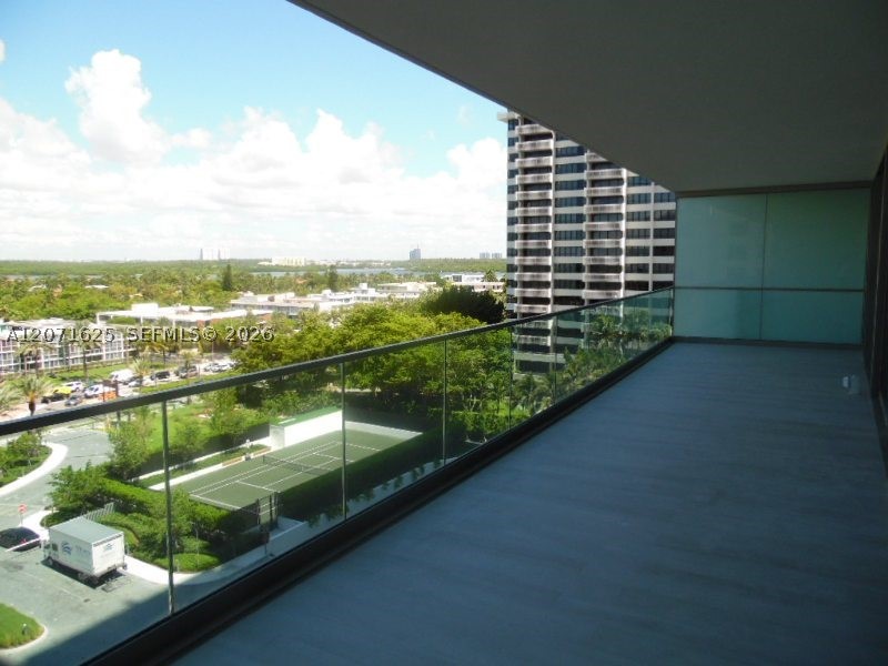 10201 Collins Ave #805 Bal Harbour, FL 33154