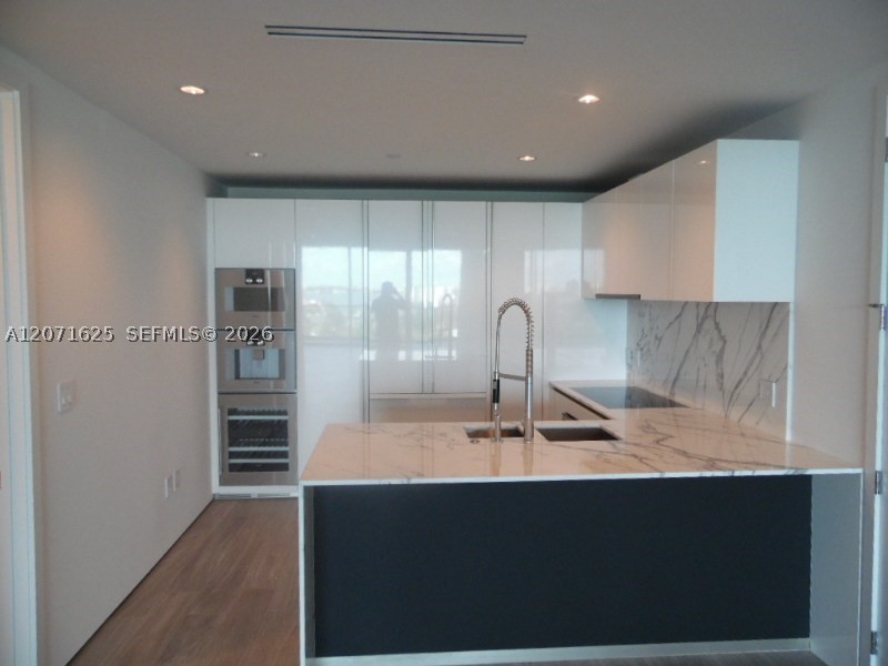 10201 Collins Ave #805 Bal Harbour, FL 33154
