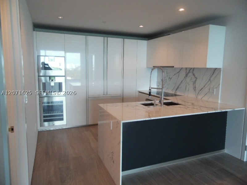 10201 Collins Ave #805 Bal Harbour, FL 33154